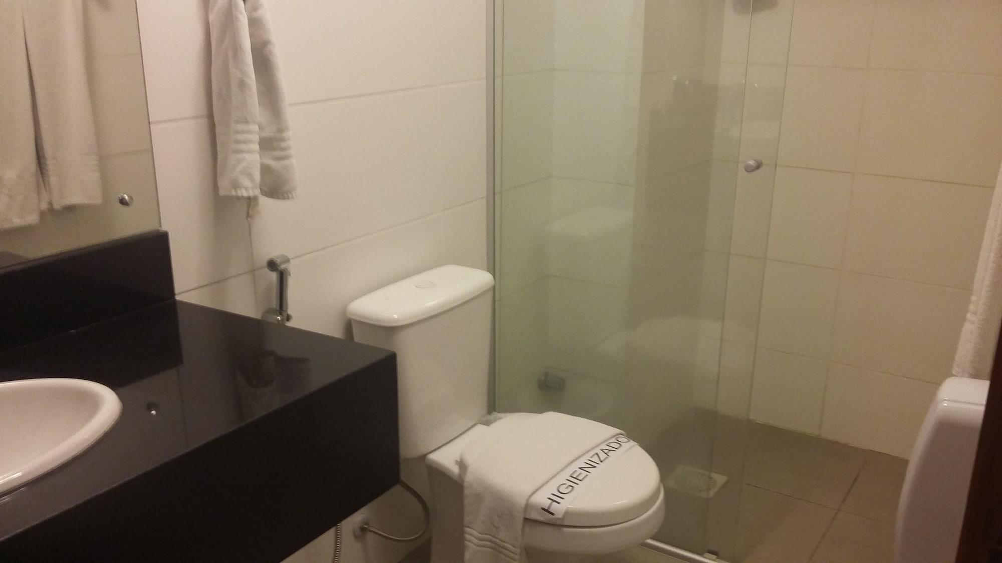Hotel Manta Пелотас Екстер'єр фото