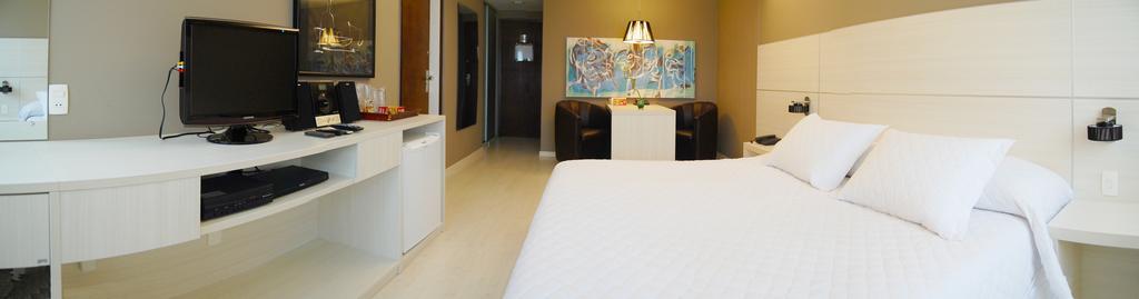 Hotel Manta Пелотас Екстер'єр фото