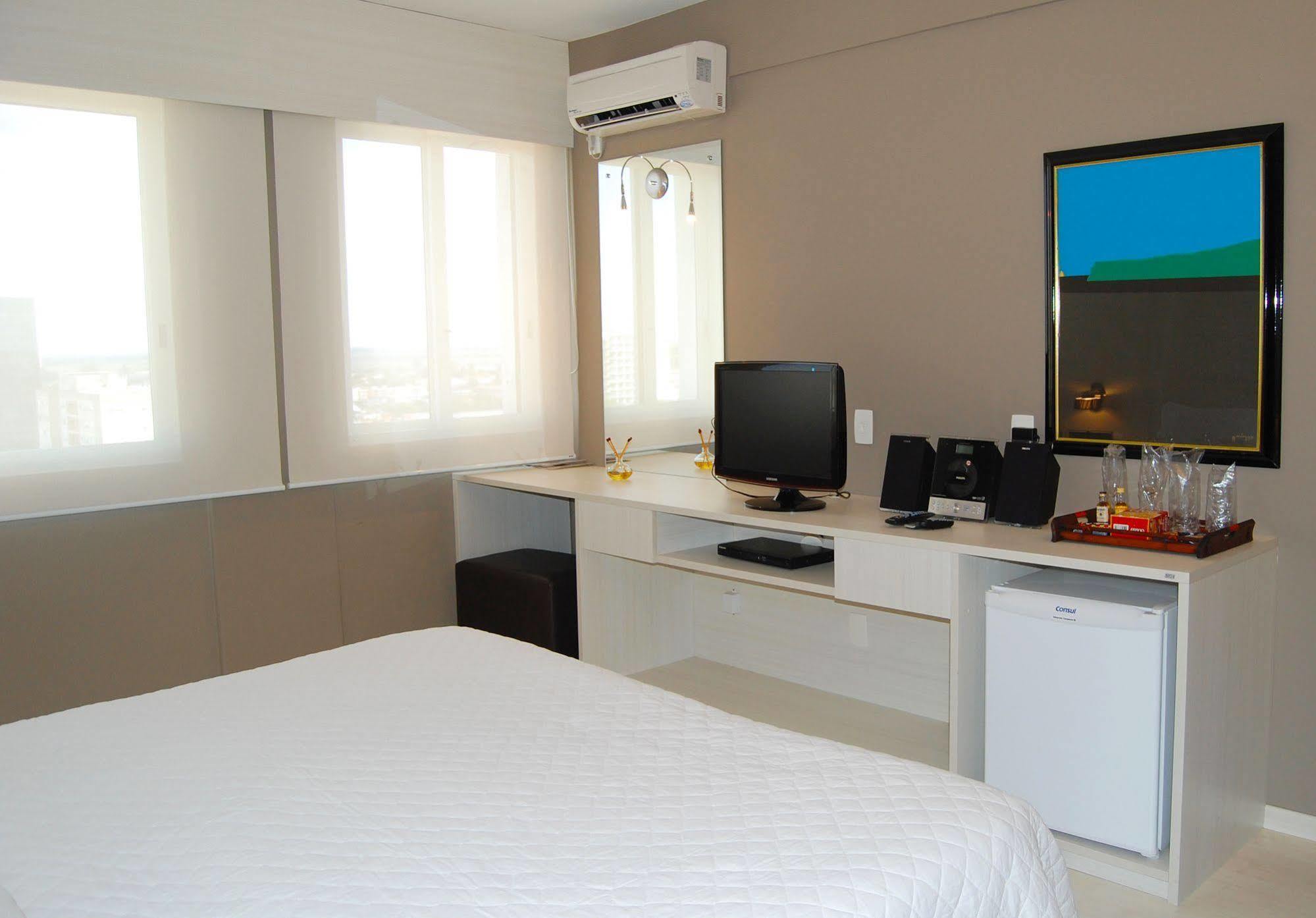 Hotel Manta Пелотас Екстер'єр фото